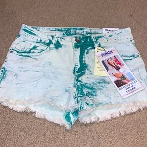 Green acid wash jeans shorts